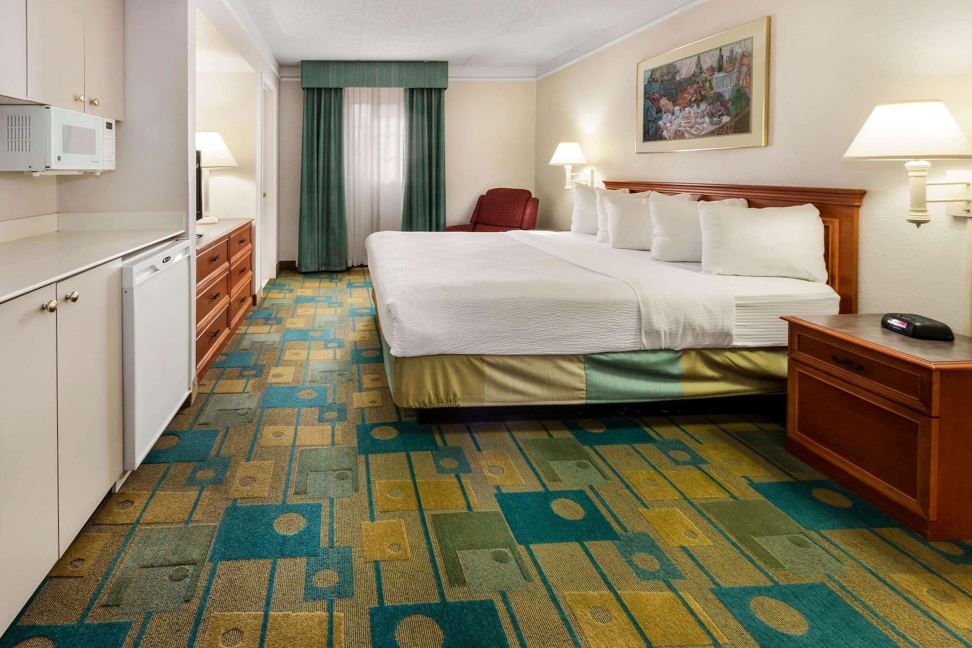 La Quinta Inn By Wyndham Albuquerque Northeast Экстерьер фото
