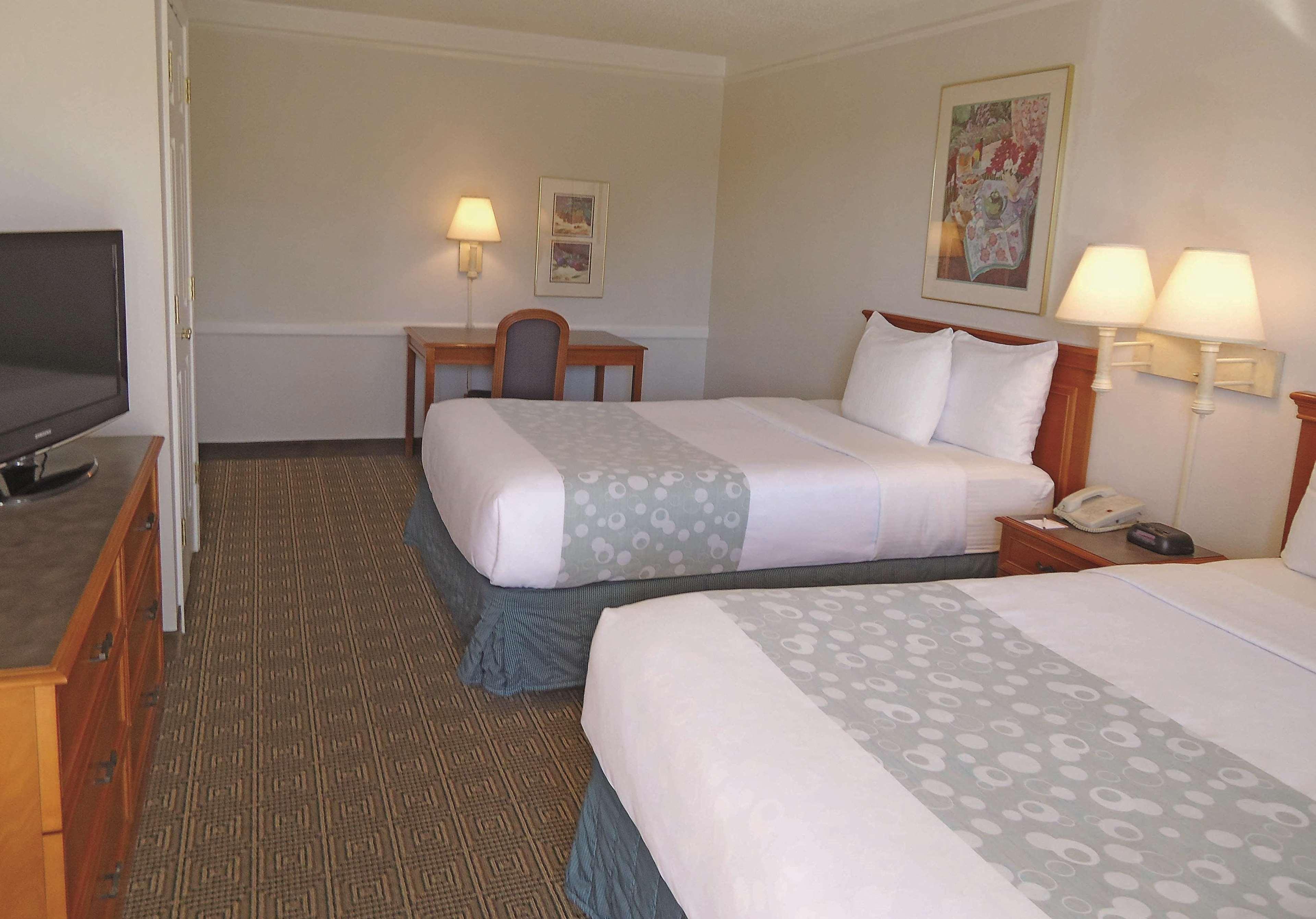 La Quinta Inn By Wyndham Albuquerque Northeast Экстерьер фото
